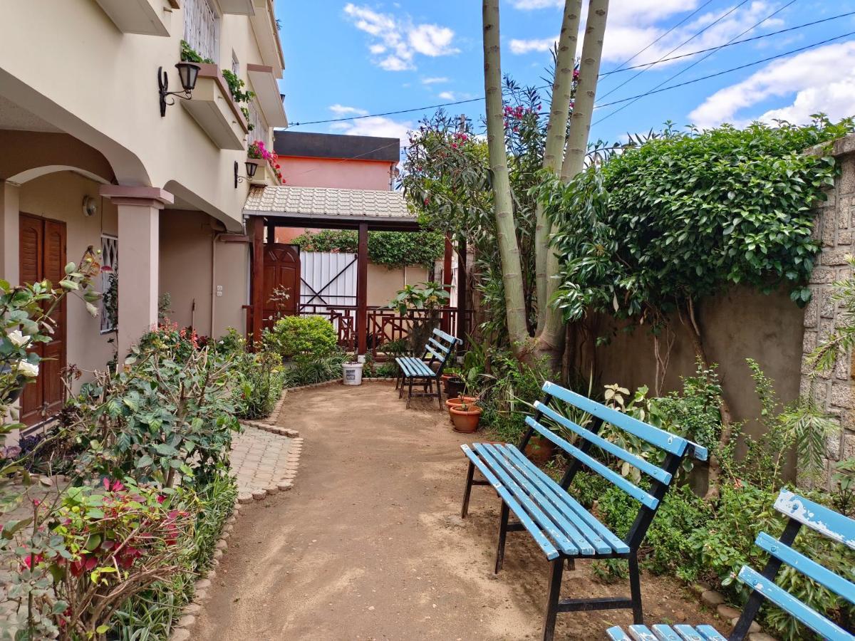 Antsirabe Hotel Extérieur photo