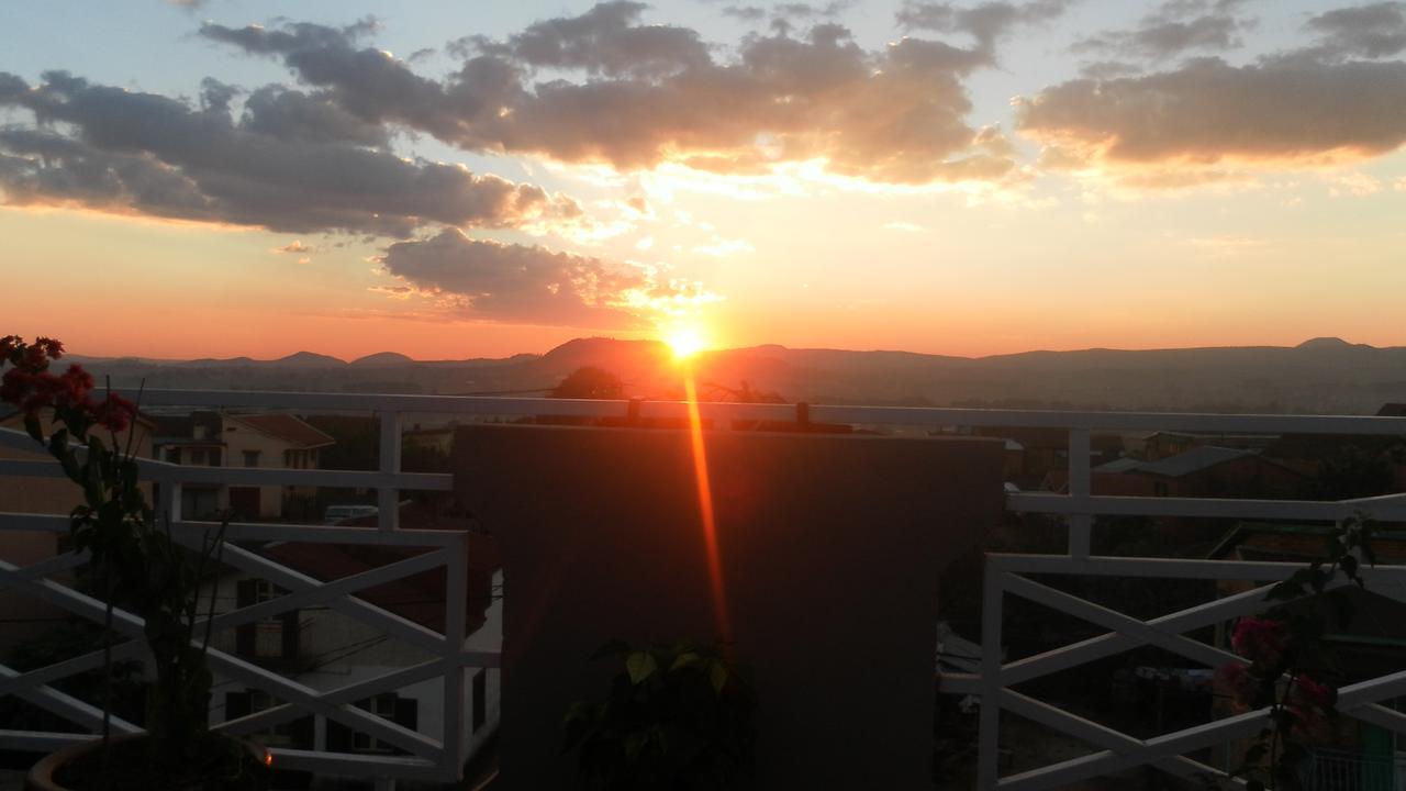 Antsirabe Hotel Extérieur photo